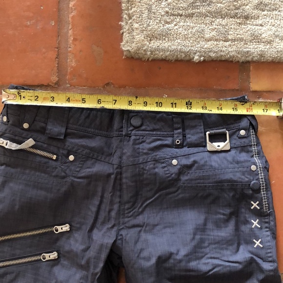 Oakley snowboard/ski pants - Picture 5 of 6